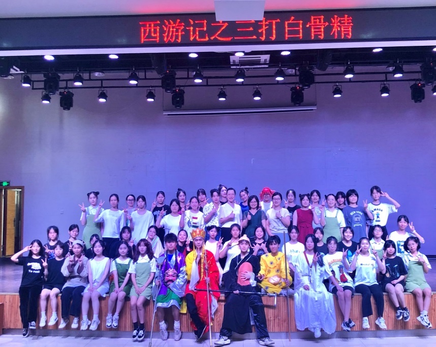 98eb27bd04fe393d7f27d6a6c560a46