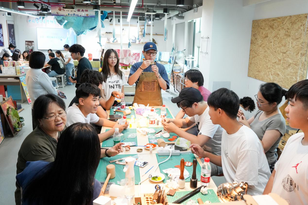 5423c833cb33f1ead4253364a697f0f4