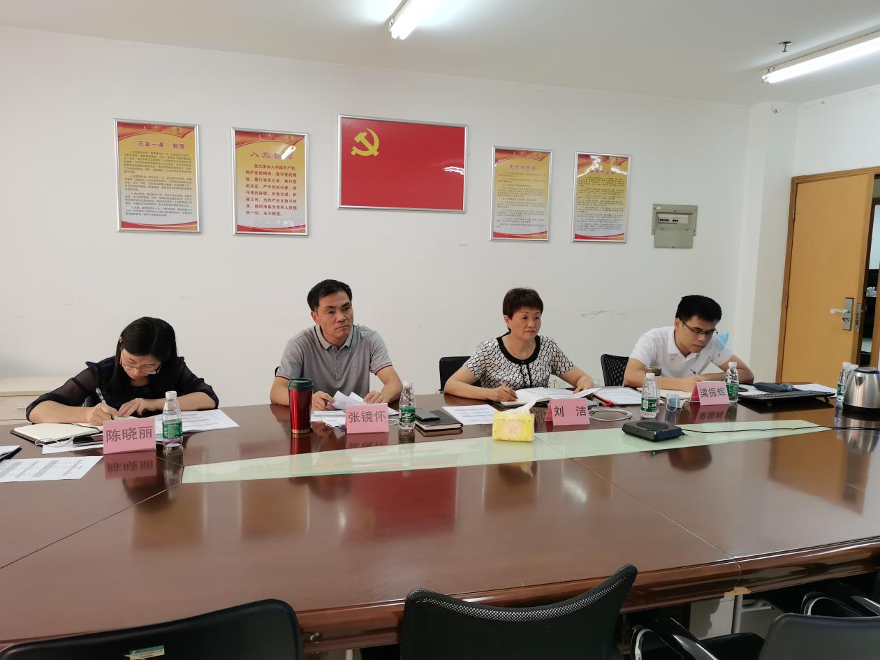 94e71925f896fda4c9480a893b268e5