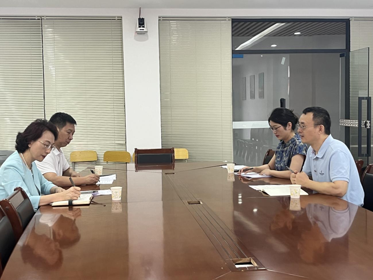 548a53e54677c654106d02969082e1d