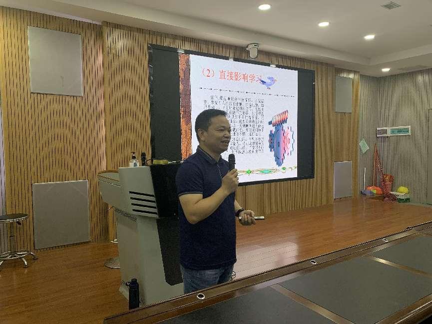 说明: 736e3c98d4cce439868dce3d53bec3b